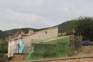 Casa de Luís Caballero en reparación